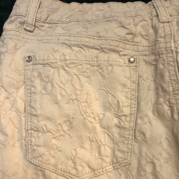 Bandolino Capris MANDIE Style Sand Colored Size 12 - Picture 11 of 11